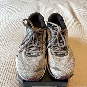 Brooks Adrenaline GTS 20 Running shoes